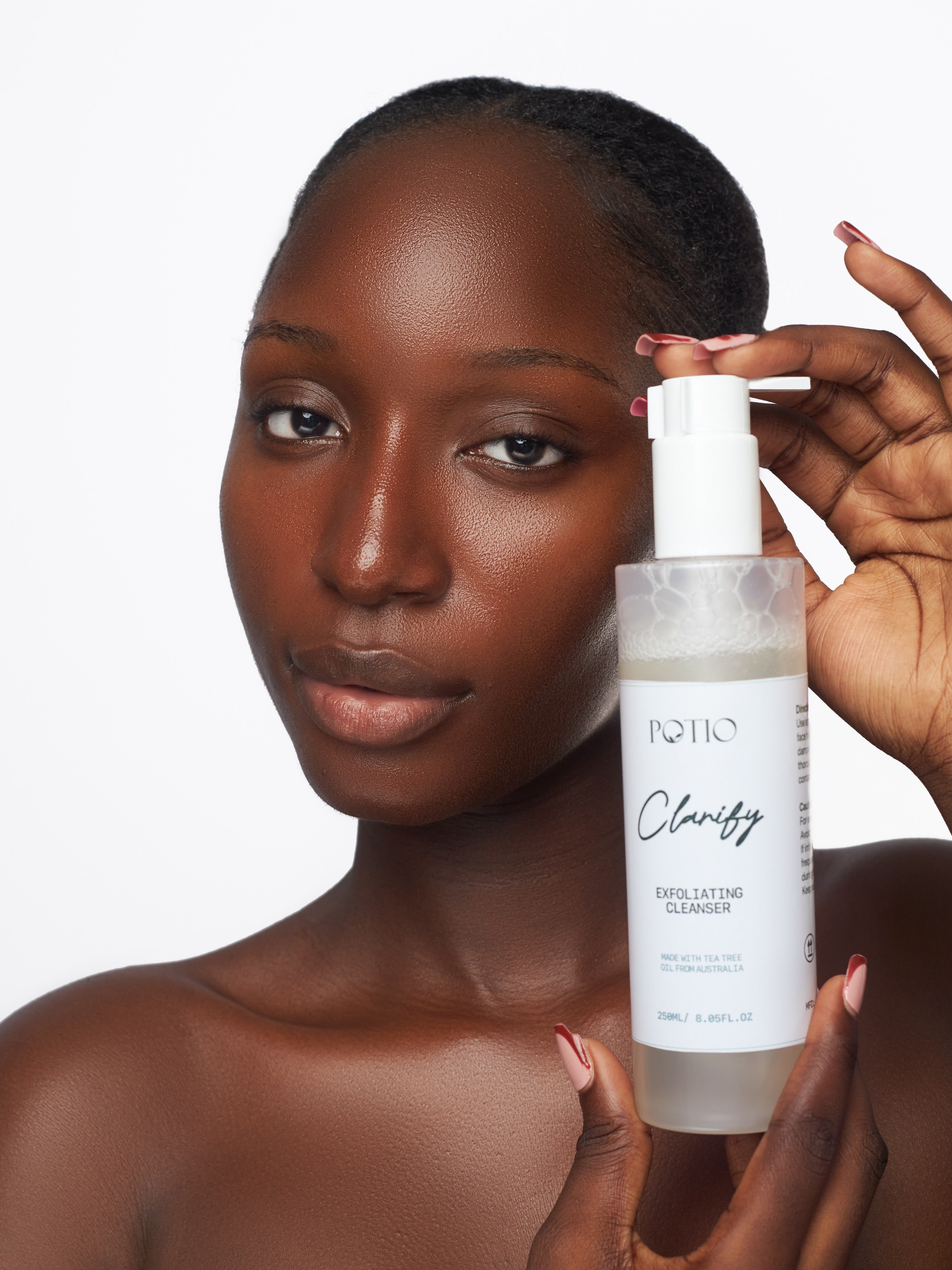 CLARIFY - Exfoliating Cleanser 250ml