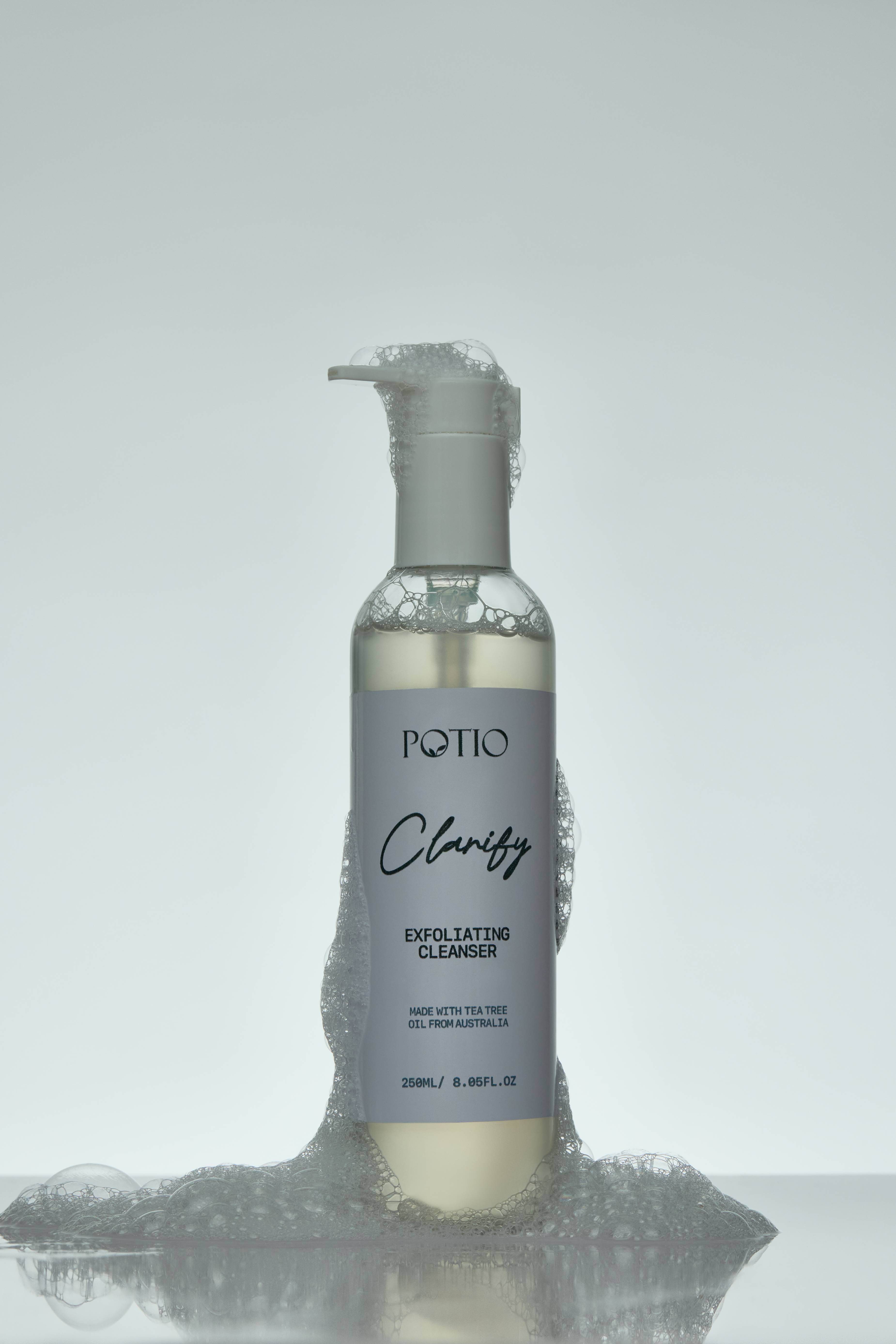 CLARIFY - Exfoliating Cleanser